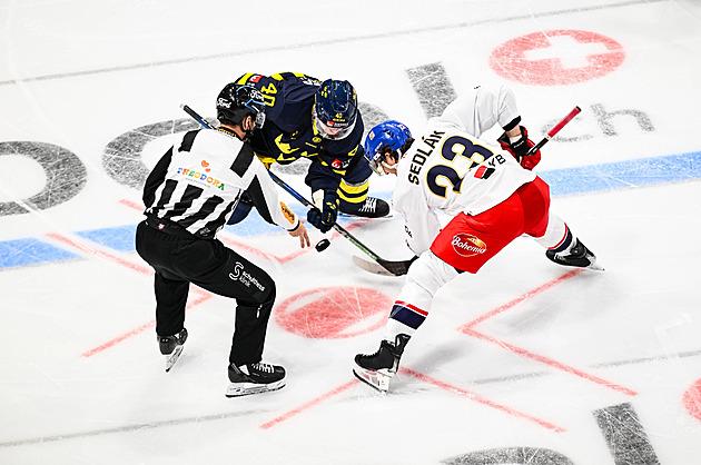ONLINE: Česko - Švédsko 0:0. Duel o první místo, hokejisté čelí suverénnímu soupeři