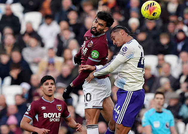 West Ham ztratil náskok a padl, Tottenham dostal tři góly. Za City opět pálil Haaland
