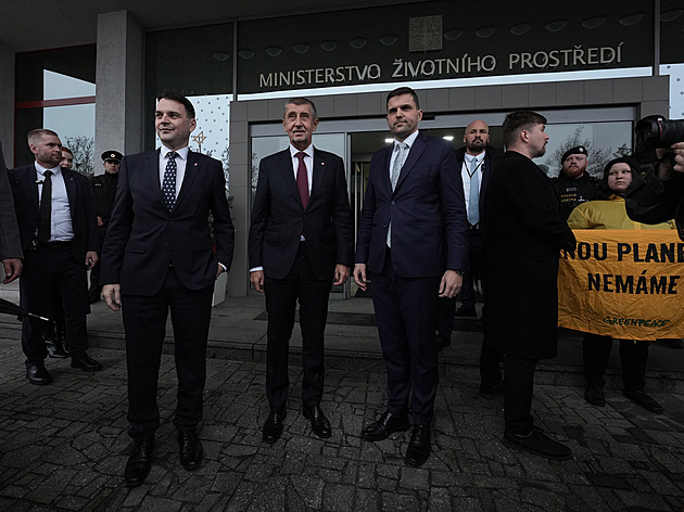 Česko v Bruselu zastoupí slovenský ministr. Pavel vysvětlil, proč nechce Turka