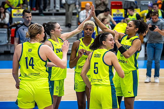 ONLINE: USK hraje ve Schiu, vstup do druhé části přinesl trhák domácích