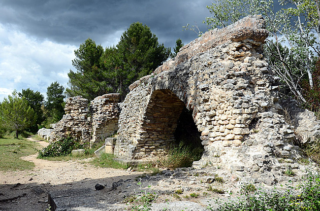 Práce stovky oslů? Kdepak, mlýny z Barbegal jsou technickým zázrakem antiky