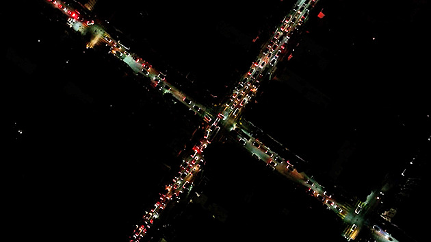 Desítky tisíc domácností zůstaly v San Francisku bez proudu. Lidé mají zůstat doma