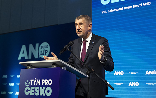 Je to jediná Babišova výhra od doby, kdy vede vládu, napsal Rakušan