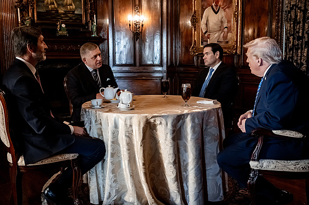 GLOSA: Nový den, nová Trumpova diagnóza. Je užitečné, když vás občas mají za šílence?