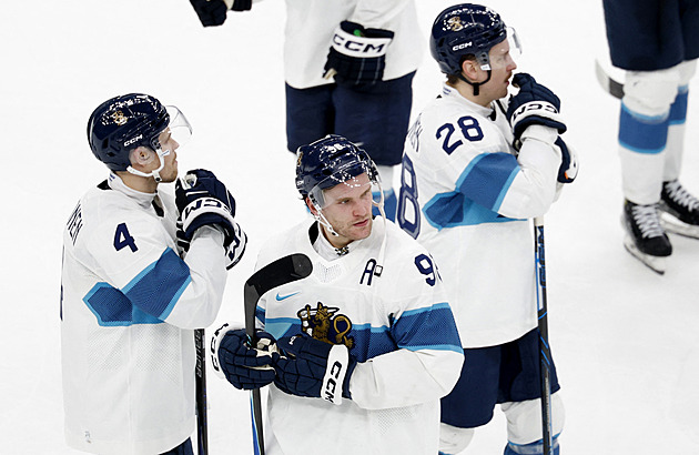 Slováci nás ponížili! Ve Finsku kritizují hráče i kouče: Měl ukázat vůdčí schopnosti