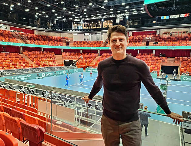 První honorář jsem si zarámoval, říká hlas fotbalové Sparty i hokejového zlata