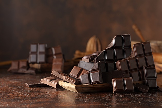 Sladký plán nevyšel. Čech se ve Vídni pokusil ukrást 44 tabulek luxusní čokolády