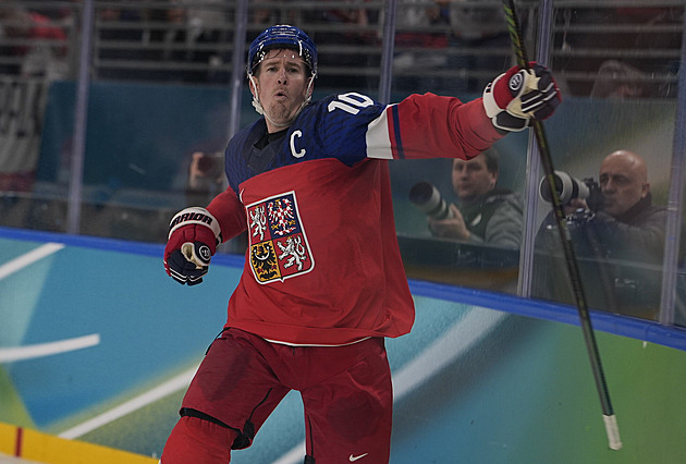 ONLINE: Česko - Dánsko 3:1. Náskok zvyšuje Červenka, hokejisté zvyšují tlak