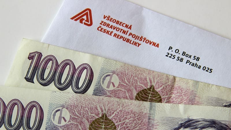 Ukrajinští uprchlíci se vyplácejí pojišťovnám: VZP inkasovala o pět miliard více než vyplatila