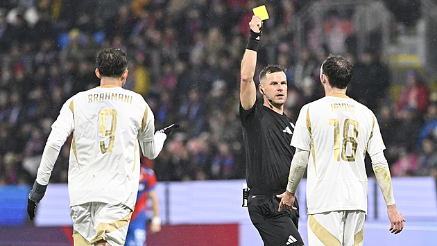 Nejmíň faulů, nejvíc žlutých karet. Změna při napomínání sparťanů přišla s jarem