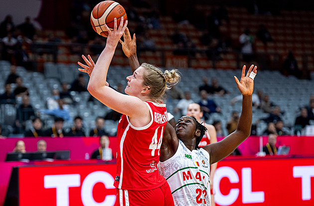 Porážka s Mali bolí, říká Reisingerová. Přiznala, že fyzično Češkám nesvědčí