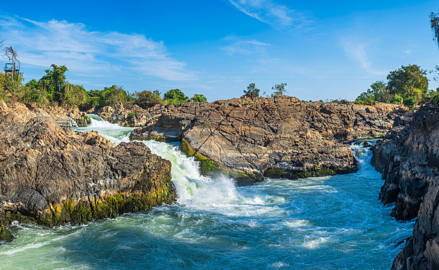 Asijské Niagary. Vodopády Li Phi okouzlily i kajakáře Hradilka v Asia Express