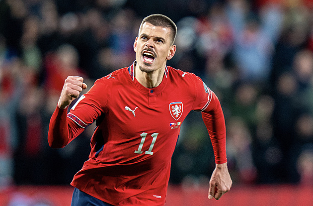 Kliment o vzletech i pádech: Říkají mi, že je to na knížku. Snad posloužím jako příklad