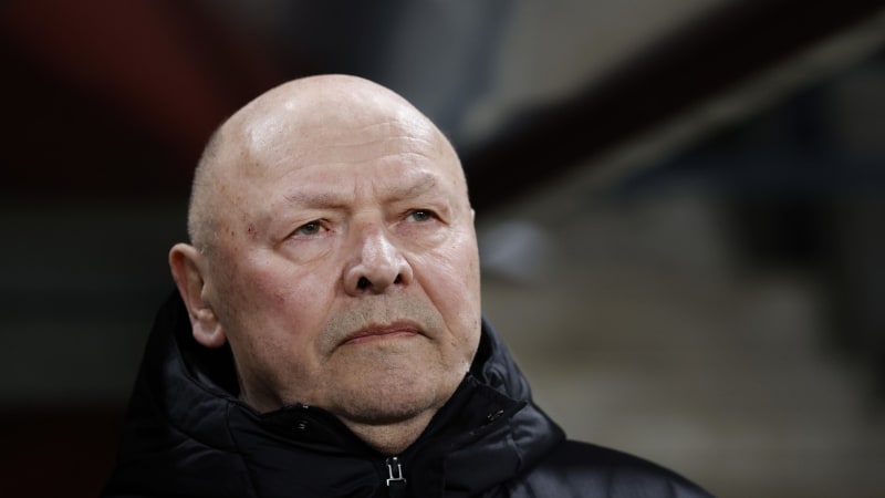 Kouzelný dědeček i brankář s hloupým gólem. Kdo je trenér Koubek, který Čechy poslal na MS