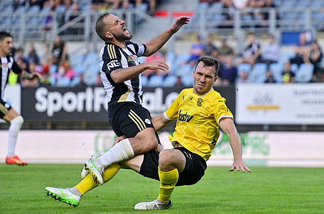 Dynamo na křižovatce. Dohoda s majitelkou, výpověď ze stadionu, či prodej městu?