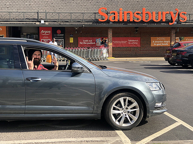 Parkování jako hra. Šest let se snažil vysbírat všechna místa před obchoďákem