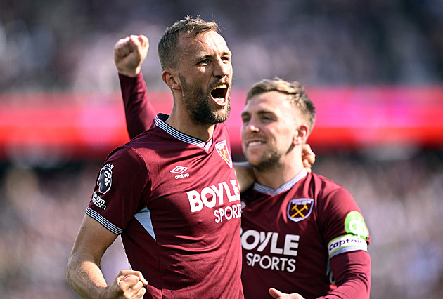 ONLINE: Souček skóroval, West Ham opět vede. Kinský drží nulu proti Wolves