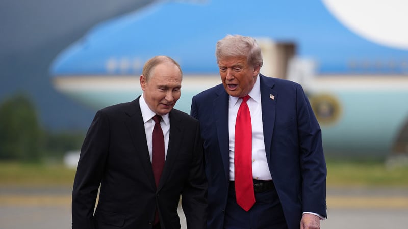 Ukrajina je poražena, řekl Trump po telefonátu s Putinem. Dokazoval to čísly z úplně jiné války