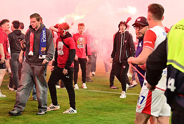 NEJ Z LIGY: Chorý, pořadatel číslo patnáct, dvakrát Douděra. Bizarnosti 317. derby