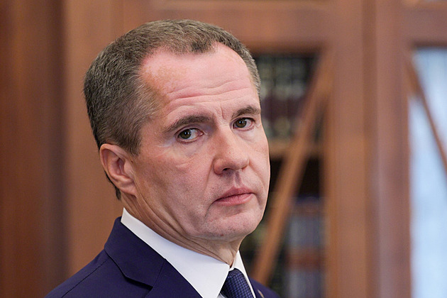 Putin odvolal populárního gubernátora, oblast sužovanou útoky povede generál