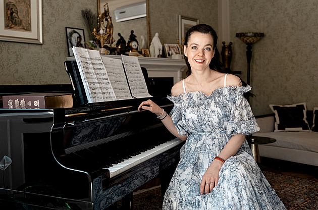 Lilia Khousnoutdinova bydlí v bytě, kde se psala historie. Má jedinou vadu