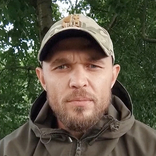 Chtěl Putinovi říct pravdu o válce. Zavřeli ho do cely a zabavili mu techniku