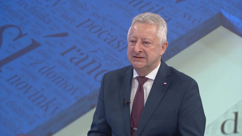 Zůna: Výdaje na obranu příští rok dosáhnou 2 % HDP, závazek NATO splníme
