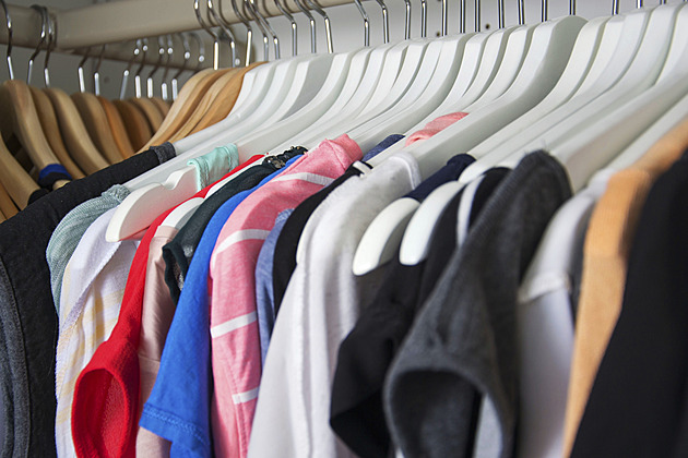 Textil se povinně třídí rok a půl. Obcím náklady vzrostly i několikanásobně