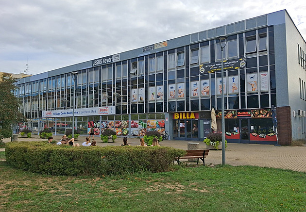 Nákupní centrum na budějovickém sídlišti zmizí. Nahradí ho byty