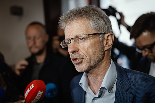 Potřebuje aspoň dva roky, postavil se za lídra ODS Kupku šéf Senátu Vystrčil